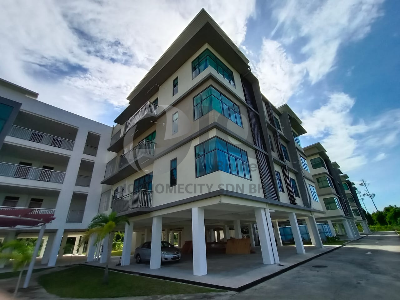Apartment for Rent: D'Garden Apartment